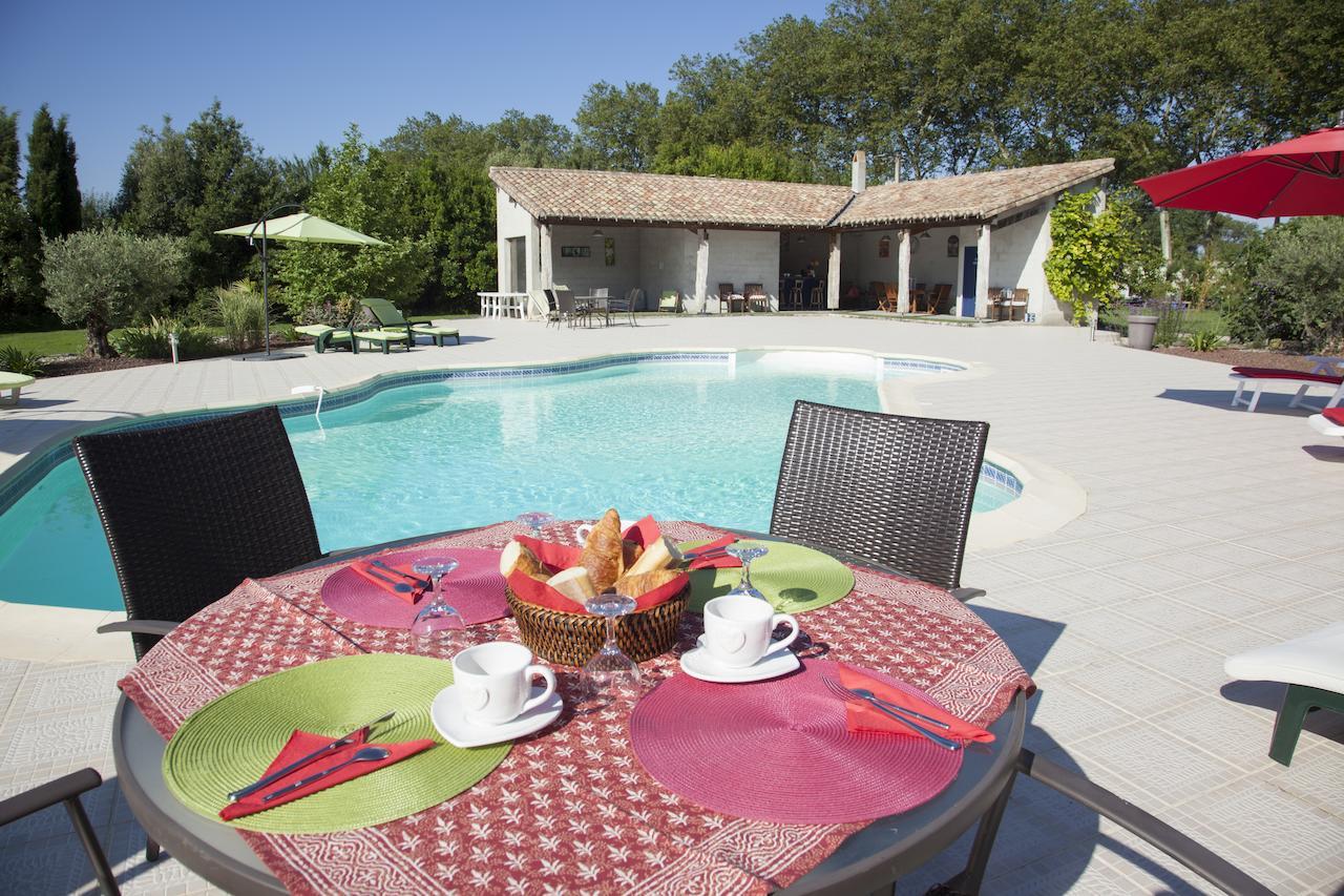 Domaine Les Magasins Bed & Breakfast Bram Exterior photo