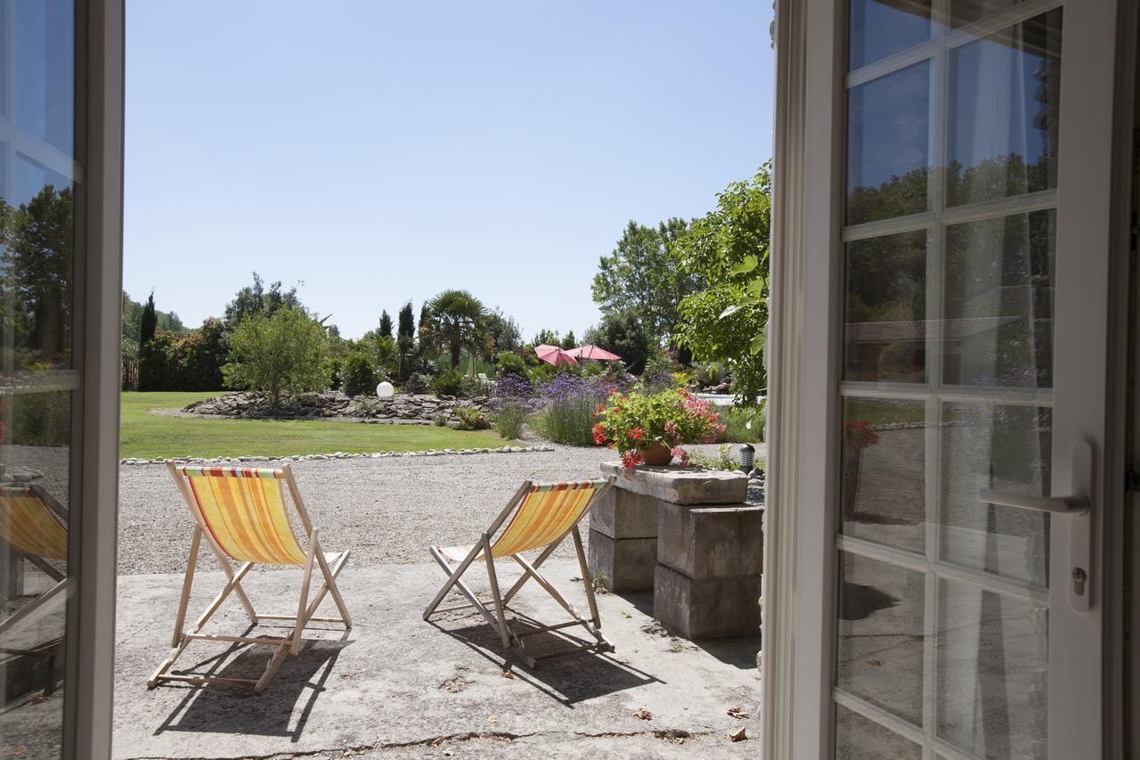 Domaine Les Magasins Bed & Breakfast Bram Room photo